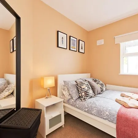 Apartman Charming Riverside - Minutes From Dublin