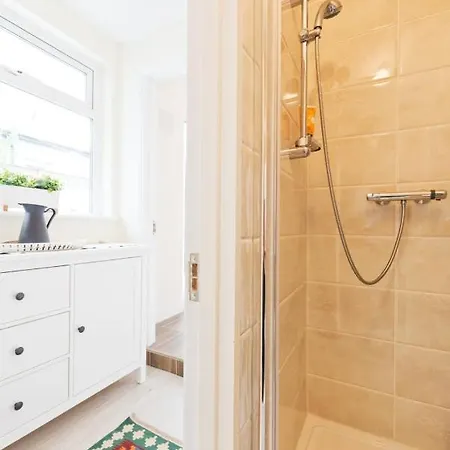 Apartman Charming Riverside - Minutes From